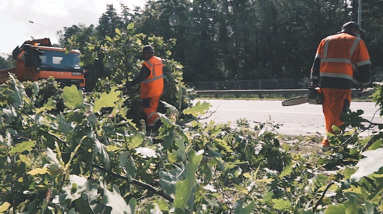 Vasaros sezono metu orų stichijos padarinius kelininkams teko šalinti daugiau nei 220 kartų