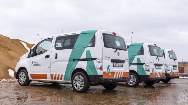 „Kelių priežiūroje“ - pirmieji elektromobiliai