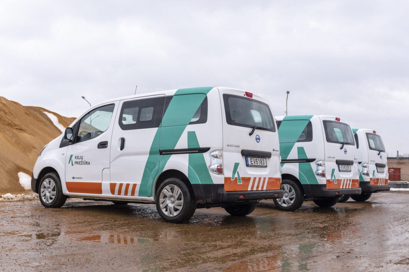 „Kelių priežiūroje“ - pirmieji elektromobiliai