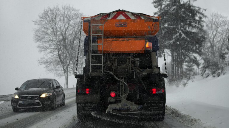 Kokie iššūkiai vairuotojų laukia keliuose?